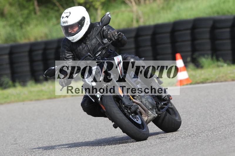 Archiv-2025/10 23.04.2025 Cornu Master School ADR/gruen-vert/9